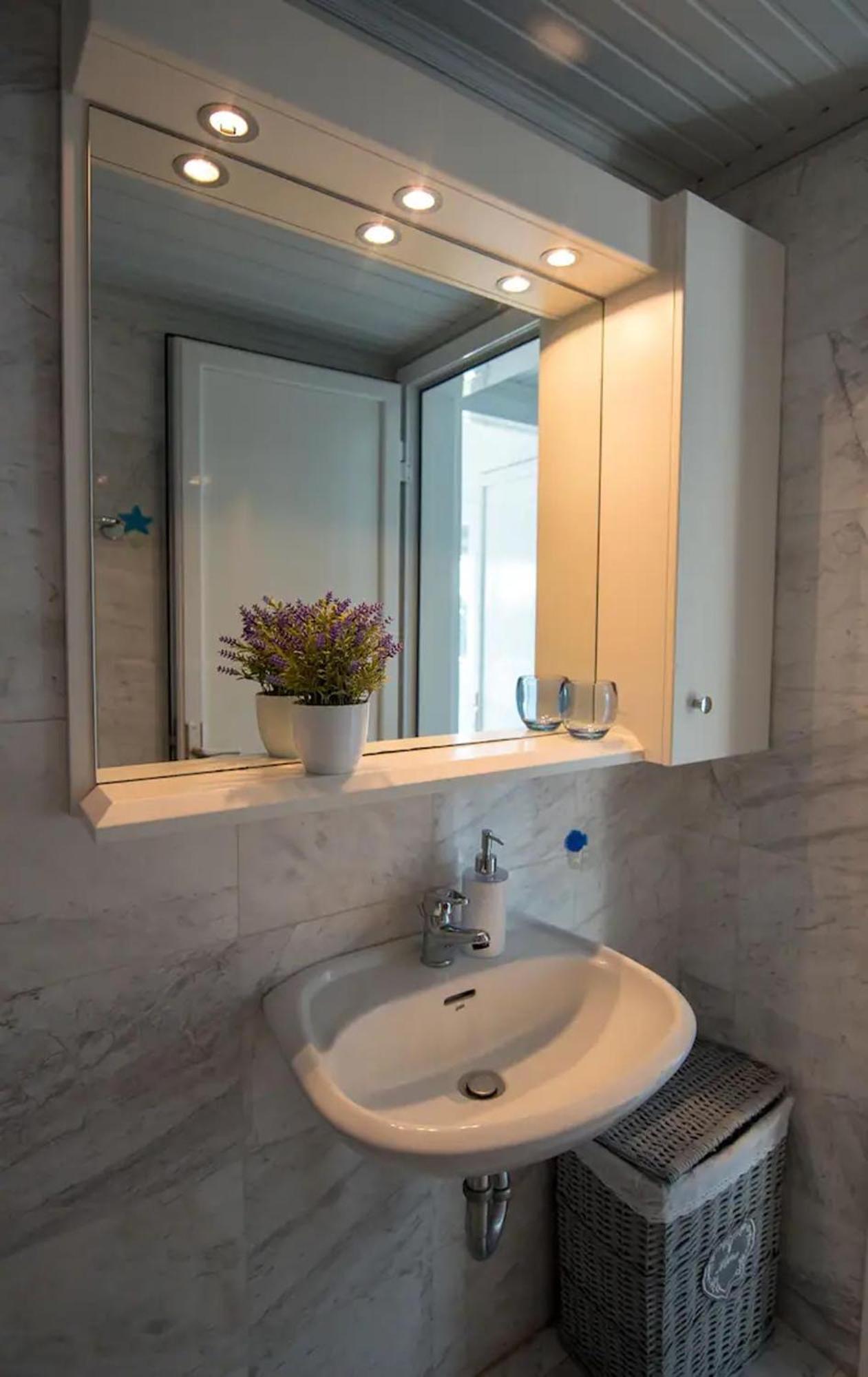 Le Petit Refuge 2 Floor Maisonette With Seaview Holiday home Archangelos (Rhodes)